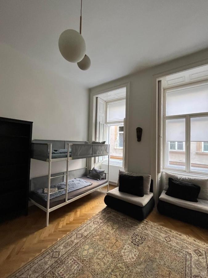 Love, Peace & Easy Living Apartment Budapeşte Dış mekan fotoğraf